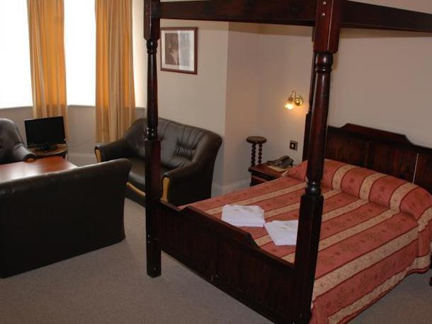 Tower House Hotel Bournemouth Bagian luar foto